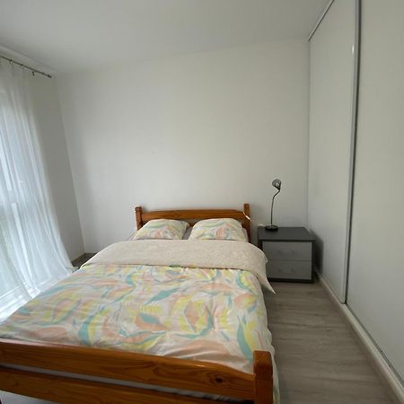 Duplex Neuf 90 M2 - 3 Chambres, Avec Jardin A Sartrouville Exterior foto