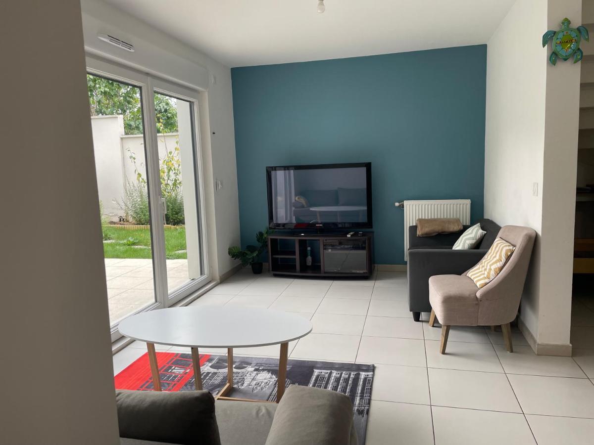 Duplex Neuf 90 M2 - 3 Chambres, Avec Jardin A Sartrouville Exterior foto